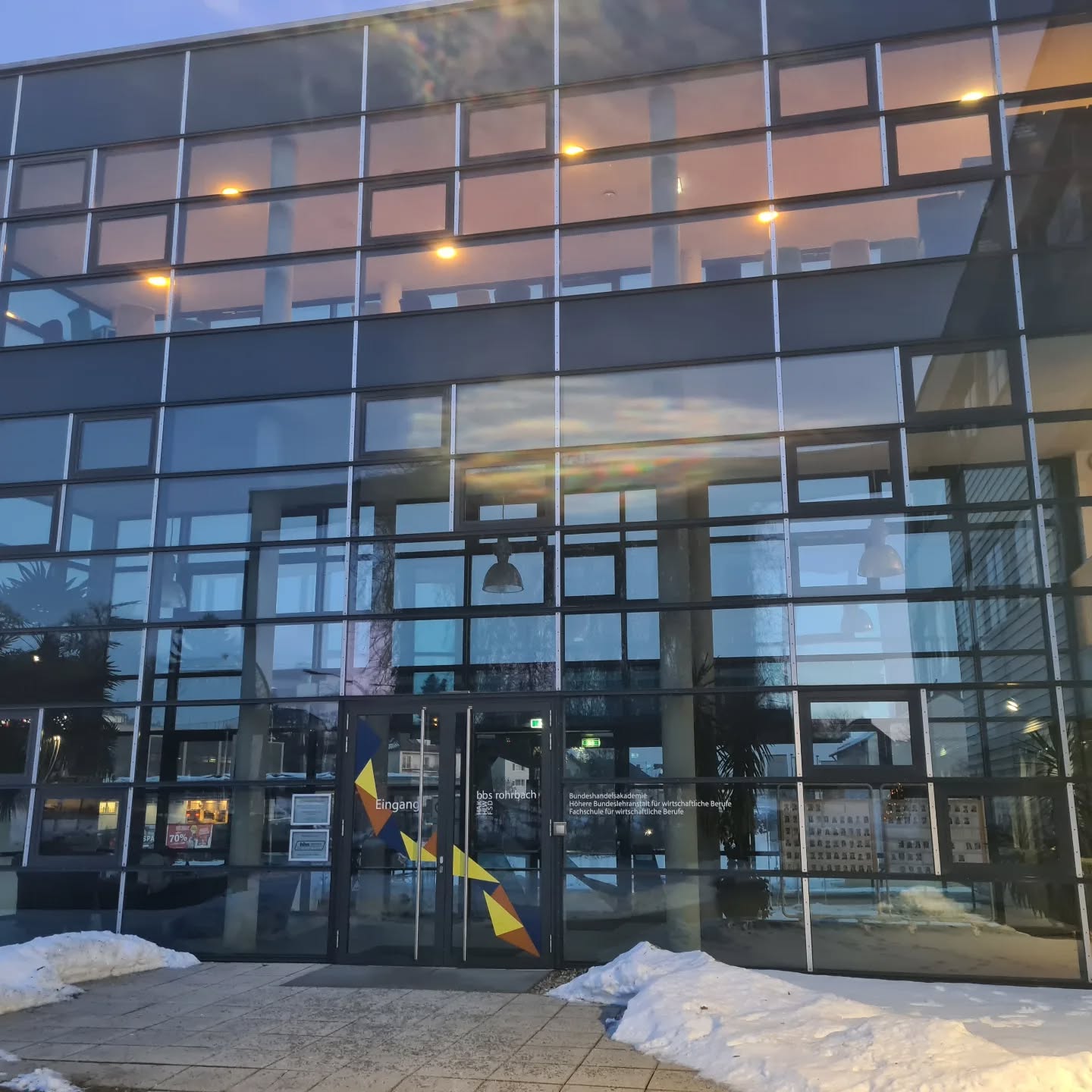 HARDWORX @bbs-rohrbach
E-Business company - your success

JETZT BESTELLEN 
hardworx.bbs-rohrbach.at