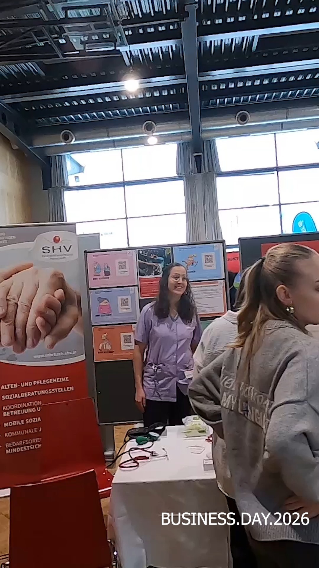 ÜFA hardworX
e-business-company - your success

JETZT bestellen
@ hardworx.bbs-rohrbach.at

Wir machen Ihr Event unvergesslich!

#hardworx #event #imagefilm #programming #network #apps